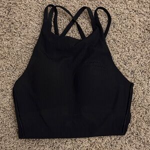 Lululemon black top